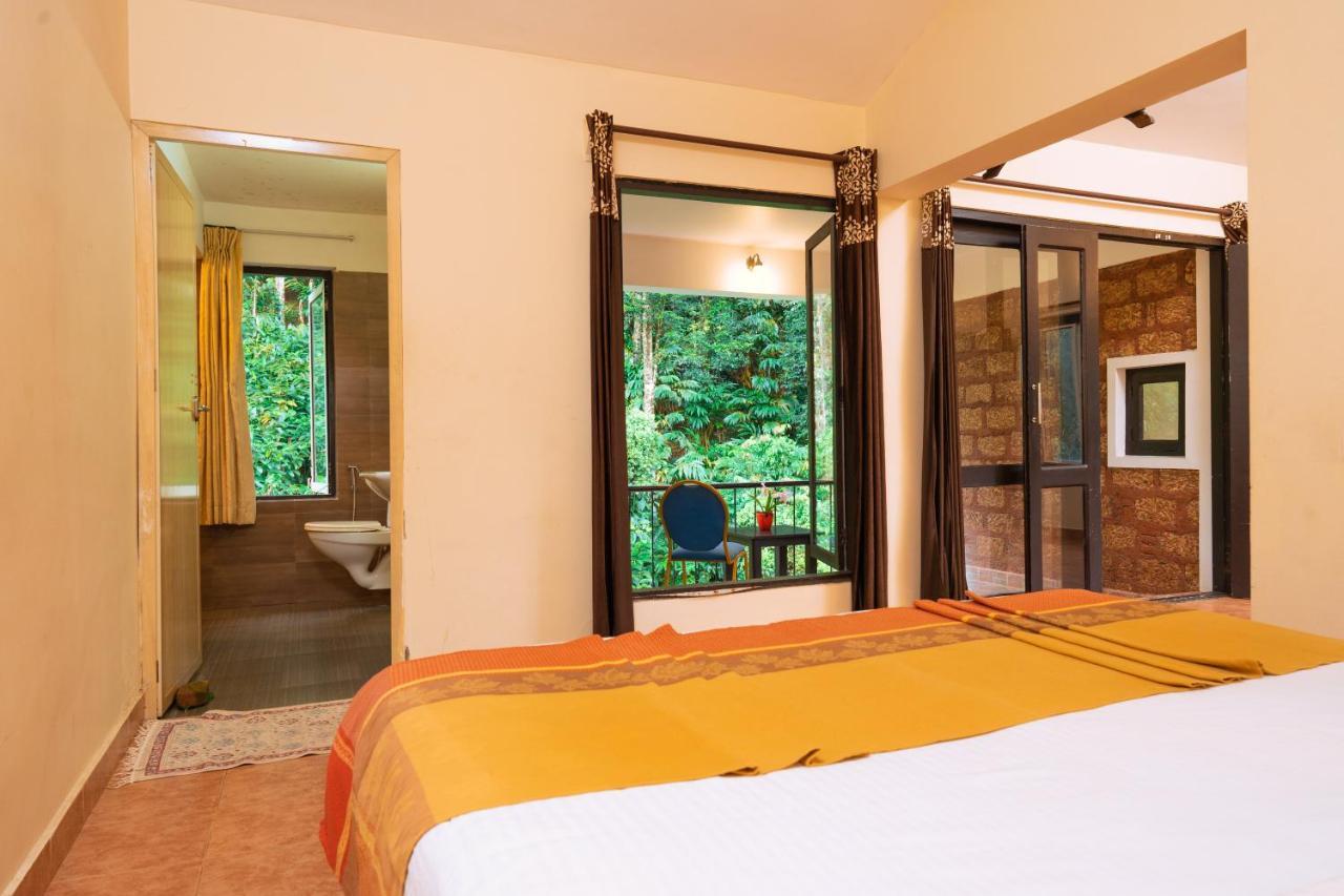Falling Waters Munnar Esterno foto